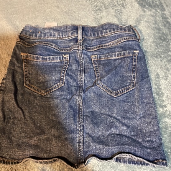 To small - Picture 2 of 3